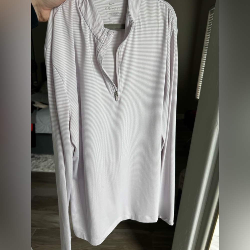 Nike Dri-Fit women’s long sleeve quarter zip S light lavender/silver and white